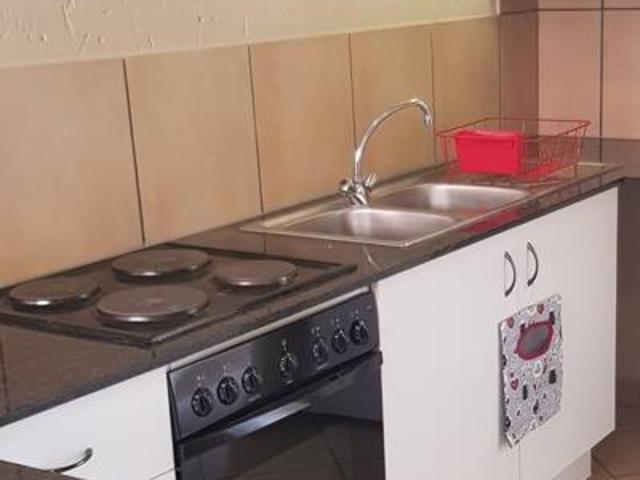 Apartment for sale in Potchefstroom, Tlokwe Local Municipality