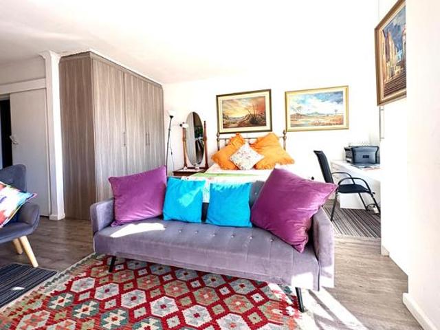 Apartment for sale in Cape Town, Western Cape