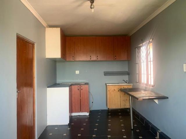 Apartment for rent in Mount Moreland, Kwazulu-natal