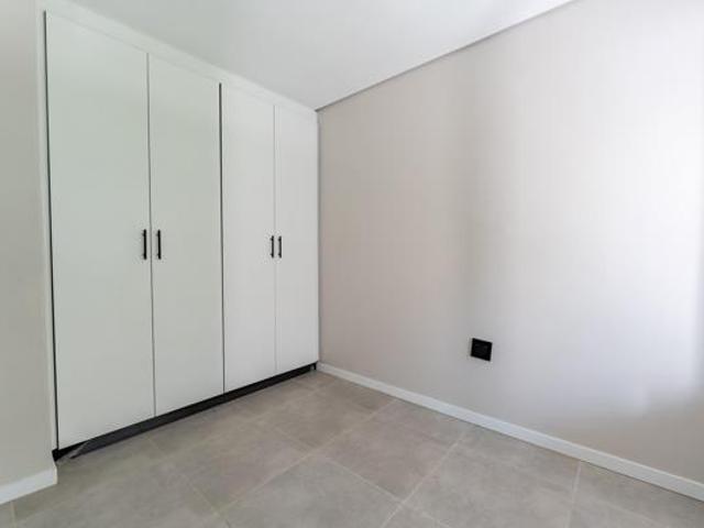 Apartment for sale in Mount Moreland, Kwazulu-natal
