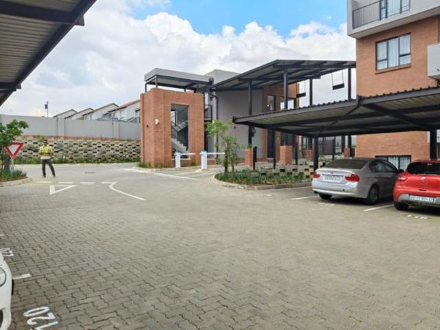 Apartment for sale in Vosloorus, Gauteng