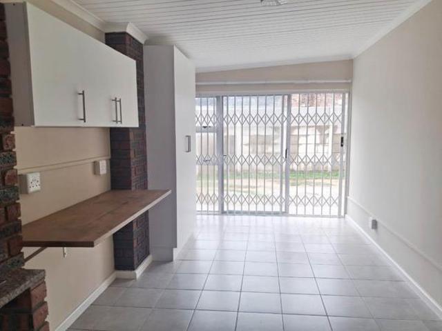 Apartment for rent in Port Elizabeth, Eastern Cape