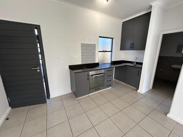 Apartment for rent in Seaview, Kwazulu-natal