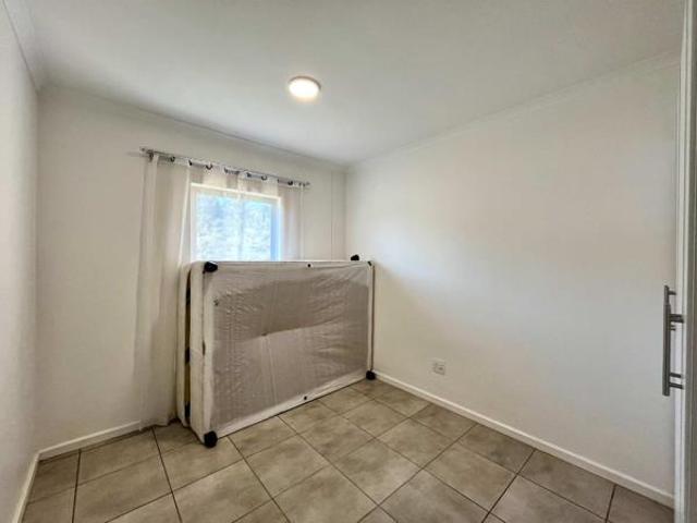 Apartment for rent in Seaview, Kwazulu-natal