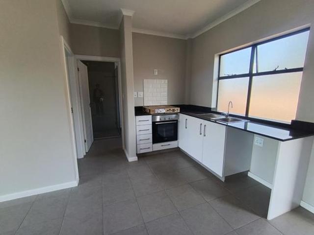 Apartment for rent in Seaview, Kwazulu-natal