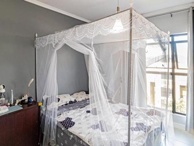 Apartment for sale in Vosloorus, Gauteng