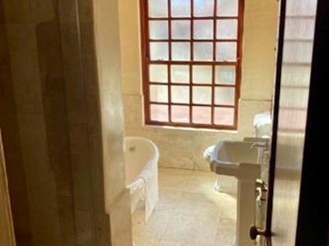 Apartment for rent in Waterkloof, Gauteng