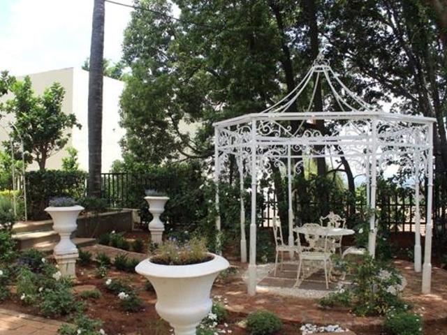 Apartment for rent in Waterkloof, Gauteng