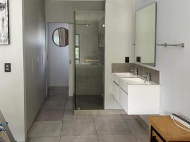 Apartment for rent in Waterkloof, Gauteng
