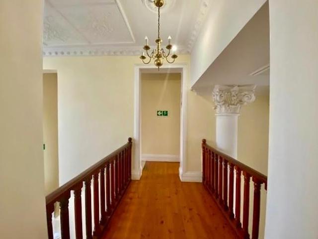 Apartment for rent in Waterkloof, Gauteng