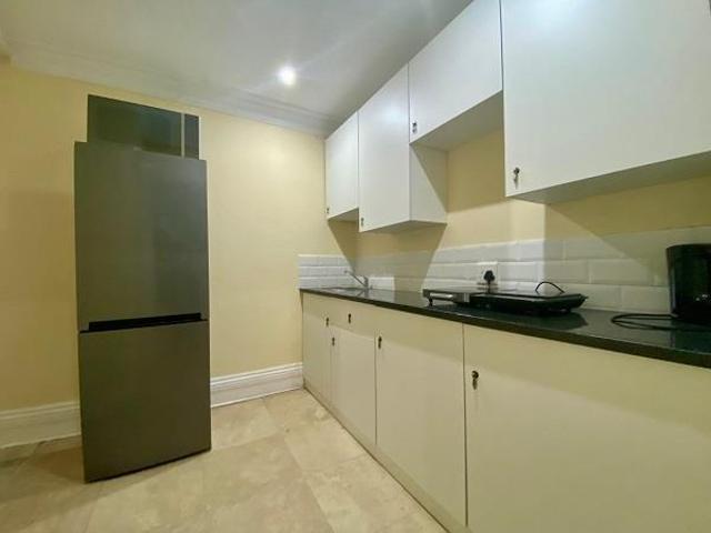 Apartment for rent in Waterkloof, Gauteng