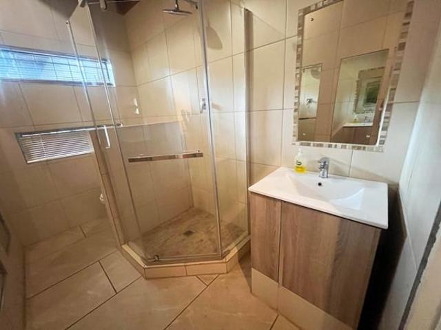 Apartment for rent in Waterkloof, Gauteng