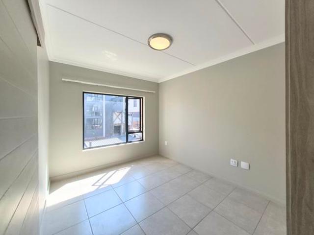 Apartment for rent in Waterkloof, Gauteng