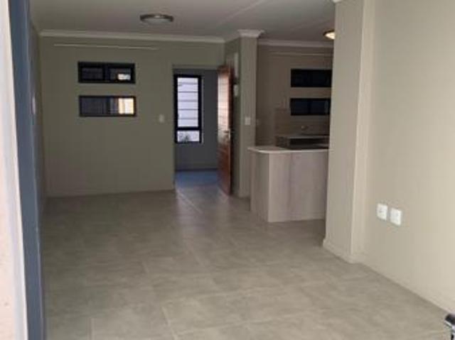 Apartment for rent in Waterkloof, Gauteng