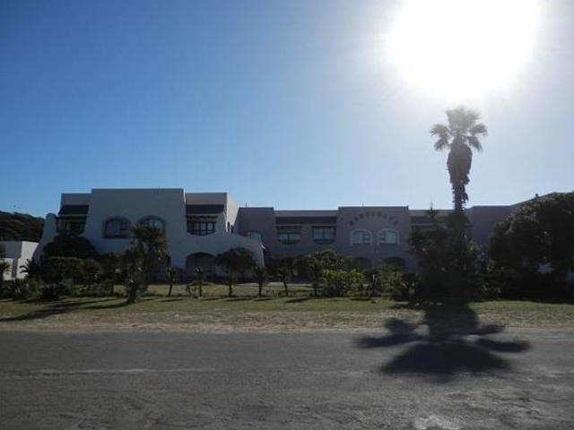 Apartment for sale in Bushmans River Mouth, Eastern Cape
