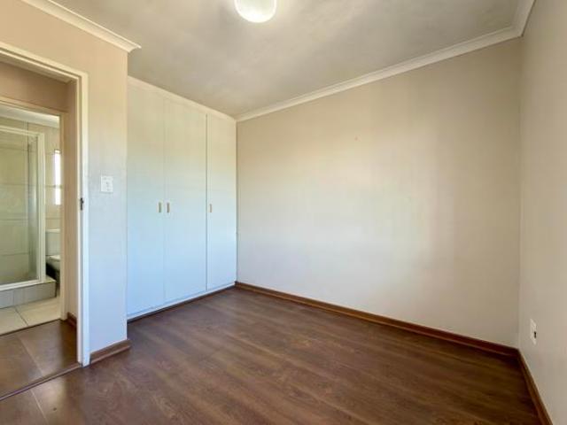 Apartment for sale in Cape Town, Western Cape