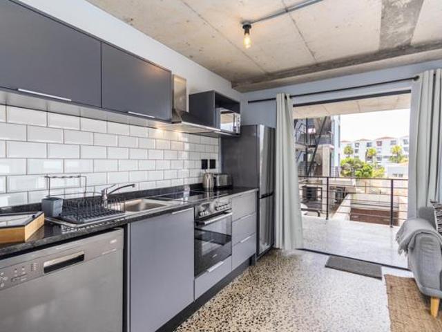 Apartment for sale in Cape Town, Western Cape