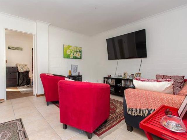 Apartment for sale in Cape Town, Western Cape