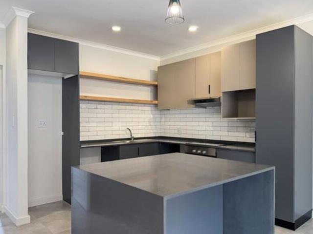 Apartment for sale in Umdloti, Kwazulu-natal