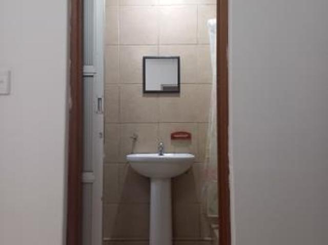 Apartment for rent in Seaview, Kwazulu-natal