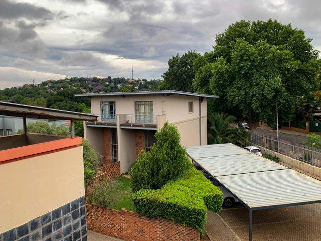 Apartment for sale in Vosloorus, Gauteng