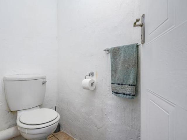 Apartment for sale in Port Elizabeth, Eastern Cape