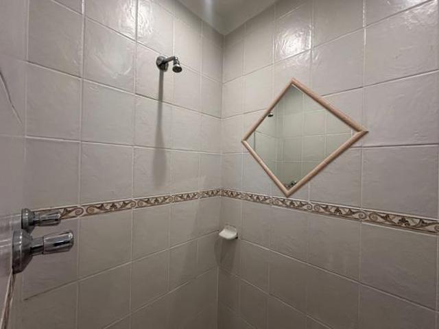Apartment for rent in Seaview, Kwazulu-natal