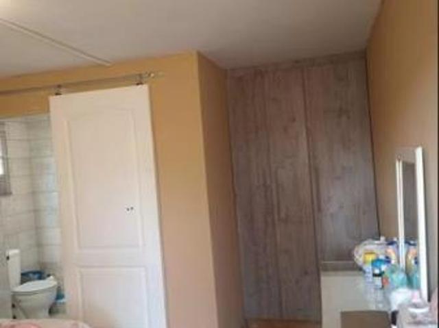 Apartment for rent in Seaview, Kwazulu-natal
