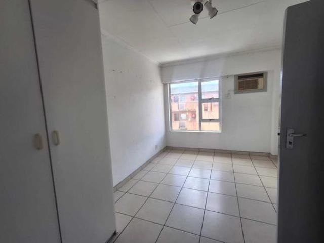 Apartment for sale in UMhlathuze Municipality, Kwazulu-natal