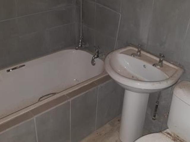 Apartment for sale in Dr Kenneth Kaunda, North West