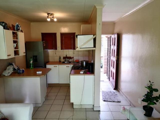 Apartment for rent in Waterkloof, Gauteng