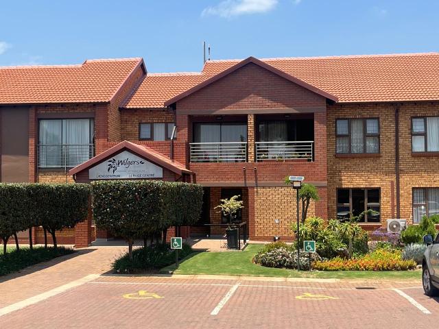 Apartment for sale in Waterkloof, Gauteng