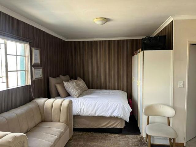 Apartment for sale in Bloemfontein, Free State