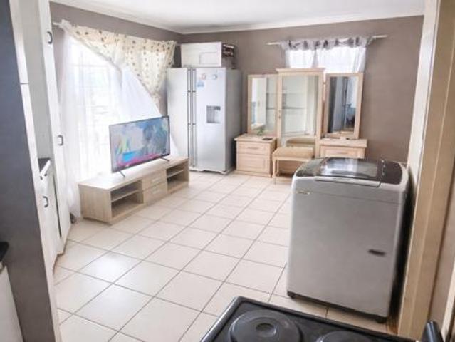 Apartment for sale in Bloemfontein, Free State