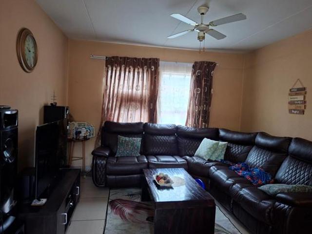 Apartment for sale in Bloemfontein, Free State