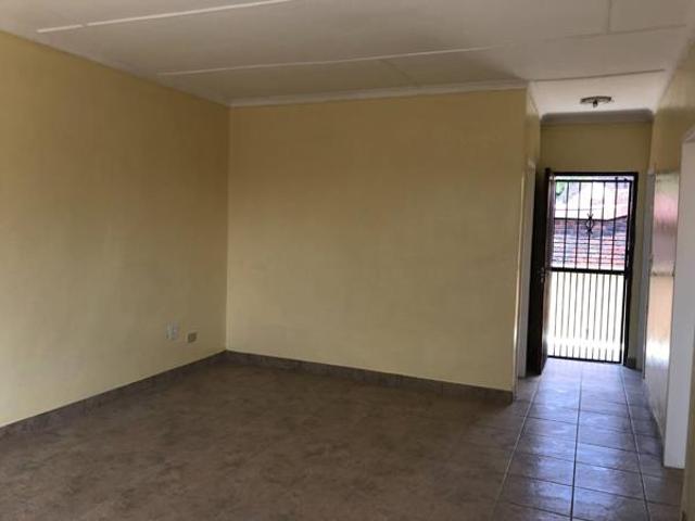 Apartment for rent in Vosloorus, Gauteng
