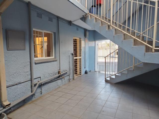 Apartment for sale in Nooitgedacht, Gauteng