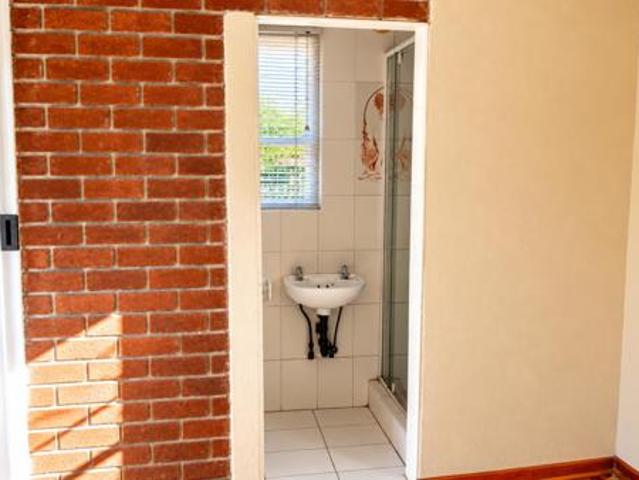 Apartment for rent in West Rand Garden estates, Westonaria Local Municipality