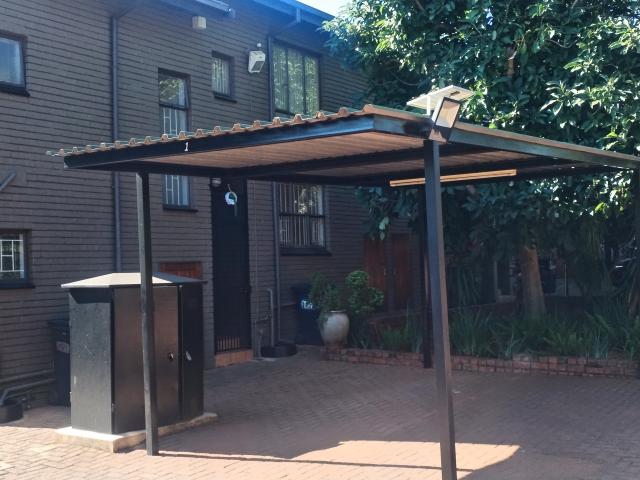 Apartment for rent in Waterkloof, Gauteng