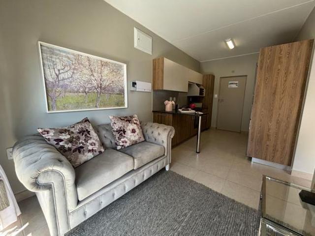 Apartment for rent in Waterkloof, Gauteng