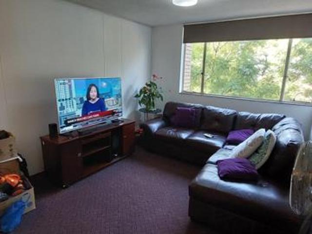 Apartment for rent in Waterkloof, Gauteng