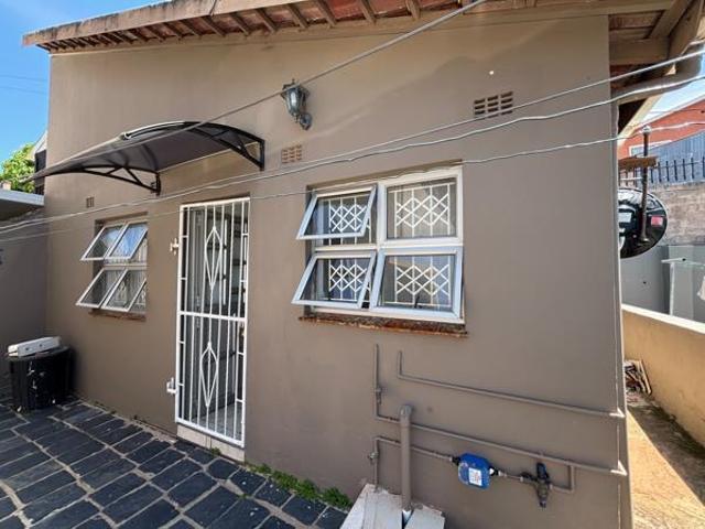 Apartment for rent in Seaview, Kwazulu-natal