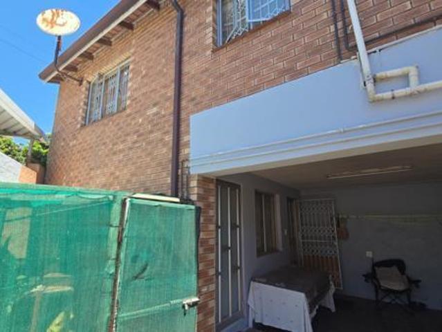 Apartment for rent in Seaview, Kwazulu-natal