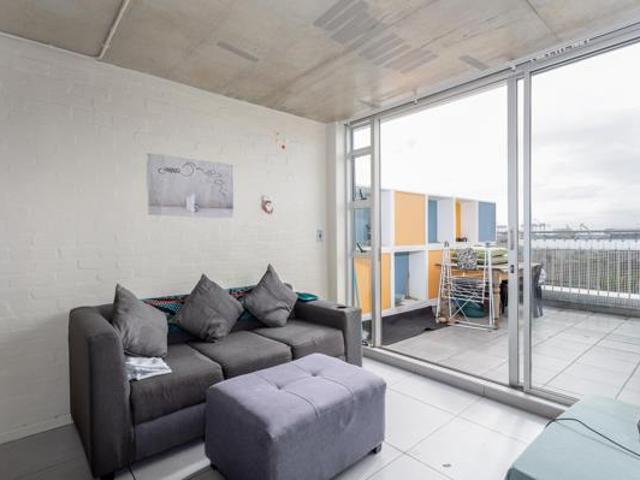 Apartment for sale in Cape Town, Western Cape
