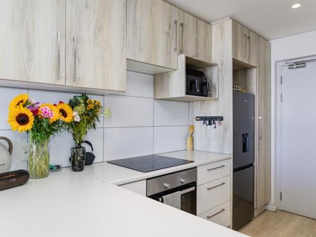 Apartment for sale in Cape Town, Western Cape