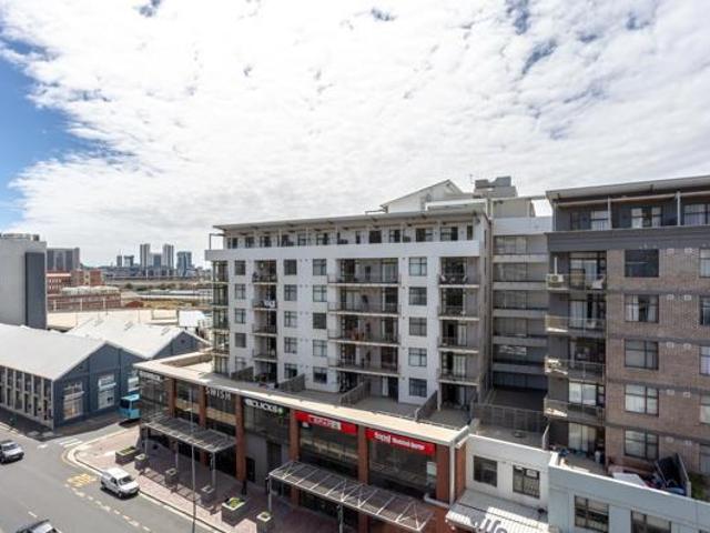 Apartment for sale in Cape Town, Western Cape