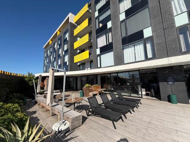 Apartment for sale in Cape Town, Western Cape