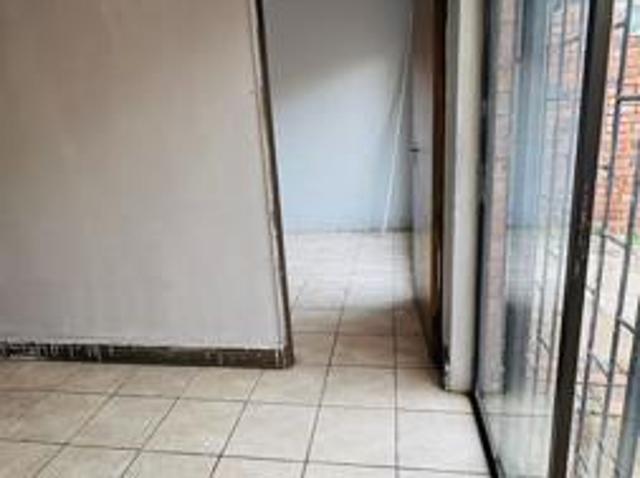 Apartment for rent in Vosloorus, Gauteng