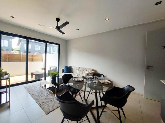 Apartment for sale in Princess Grant, Kwazulu-natal