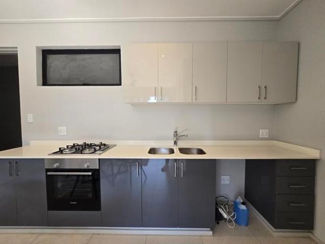 Apartment for rent in Princess Grant, Kwazulu-natal
